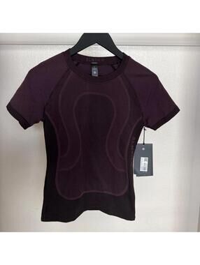 Lululemon SLNSH Shirt